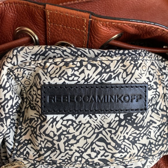 REBECCA MINKOFF "LEXI" BISCUIT BROWN BUCKET BAG 🌟EUC🌟 - Picture 12 of 17